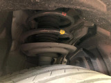お車を安心してお乗りいただく為には、足回りの定期点検が欠かせません。サービスサポート(有償保証)では無料点検もご提供しており、安心のカーライフをお過ごしいただけるサポート体制が整っています。