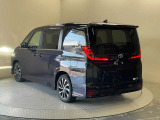 人気の車種が勢ぞろい!各メーカー 最新人気車がラインナップ!見て触って選べる展示場です!