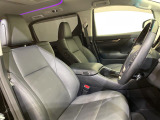 【7人乗り】ゆったりとした座り心地と、車内を広々と使える快適性に長けているので、快適な時間をお過ごしいただけます!