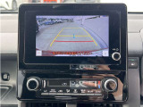 バックカメラが付いているので後方確認が非常にしやすいです。今や運転初心者も熟練者も必須装備!ついていて損はないですね♪