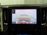 バックモニターを装備しています。車庫入れ時等に車両後方が確認出来るのでとても便利です。