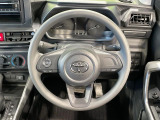 ステアリングも使用感が少なく、きれいな状態となっております♪