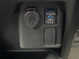 【 AC100V/AC100W 】電化製品などの電子機器をコンセントに繋いで使用することが可能です!!キャンプなどのアウトドア時に非常に便利です♪