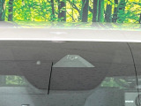 【i-ACTIVESENSE】走行中に前方の車両等を認識し、衝突しそうな時は警報とブレーキで衝突回避と被害軽減をアシスト。より安全にドライブをお楽しみいただけます。