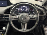 【ステアリングスイッチ】運転中、前方から目線をそらすことなく、オーディオ等の操作が可能な便利機能!安心&快適なドライブを演出してくれます♪