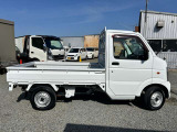 車体艶出し磨きしています!!