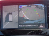 上からの視点で狭い駐車場への駐車などに役立つアラウンドビューモニターです♪