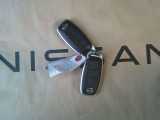 日産インテリジェントキー付いてます。