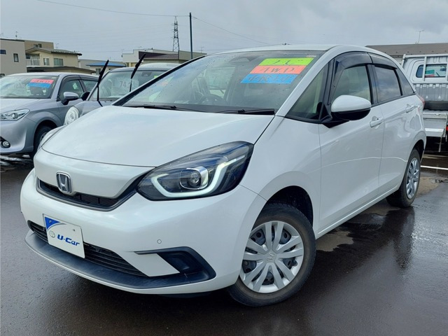 フィット  1.3 ホーム 4WD