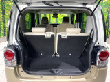 普段のお買い物や通勤、送迎等に十分な荷室スペースを確保しております。セカンドシートを倒すと、大きな荷物の積載も可能です♪