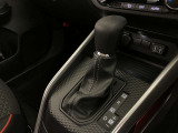充実の整備を施したシフトレバーがドライビングを引き立てます!確かな操作感と快適なシフトアクションで、楽しく安全なドライブを実現します。
