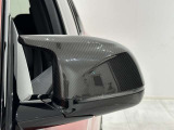 ドアミラーに内蔵されているフラッシャーは視認性も良く安全運転に一役買ってます。