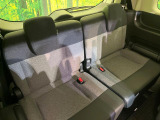 3列目シートはもちろん状態良好☆大人でもゆったりと座って頂けますので、大人数でのお出かけもラクラクです♪ご家族で、気の知れた仲間で、ドライブに行くのが楽しみですね♪