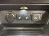 シートヒーター装備!エアコンに比べて暖まるスピードが速いので冬でも快適に過ごせます