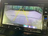 【バックカメラ】駐車時に後方がリアルタイム映像で確認できます。大型商業施設や立体駐車場での駐車時や、夜間のバック時に大活躍!運転スキルに関わらず、今や必須となった装備のひとつです!