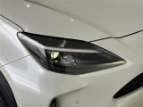 LEDヘッドライトです。デザイン性がよくとても明るいので、夜間の走行や悪天候でも安心です。しかも長寿命!