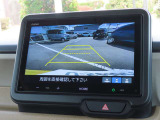 バックカメラ搭載なので後方時に車体後ろが確認出来る為、運転の苦手な方やたまに乗る方でも安心して車庫入れが出来ます☆