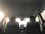 天井も綺麗です☆私は中古車を見るときに天井を良く見るようにしています☆ここが綺麗な車は車内が綺麗なことが多いです☆