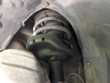 お車を安心してお乗りいただく為には、足回りの定期点検が欠かせません。サービスサポート(有償保証)では無料点検もご提供しており、安心のカーライフをお過ごしいただけるサポート体制が整っています。