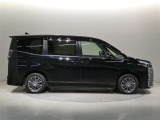 車検、整備、修理などアフターメンテナンスもトヨタカローラ愛知にお任せください。