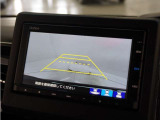 ◆バックカメラ◆リバースにするだけで映ります、後方の安全確認や、狭い駐車場での車庫入れ、雨の日や夜間など視界の悪い時に便利です!安全にバックする為には欠かせない装備です。