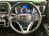 【ステアリングスイッチ】運転中、前方から目線をそらすことなく、オーディオ等の操作が可能な便利機能!安心&快適なドライブを演出してくれます♪