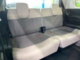 3列目シートはもちろん状態良好☆大人でもゆったりと座って頂けますので、大人数でのお出かけもラクラクです♪ご家族で、気の知れた仲間で、ドライブに行くのが楽しみですね♪