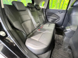 後部座席も気になるようなキズ・汚れやへたり等、大きなダメージはなく、良好な状態です。
