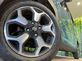 【純正15インチアルミホイール】外観にマッチした純正アルミホイールを装着しております。各種社外アルミホイールや、スタッドレスタイヤも取扱いしております。是非ご相談ください♪