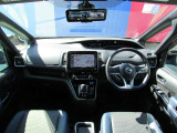 ミニバンとして視界も広く、大きい車が初めてというお客様にも安心してお乗り頂けます。