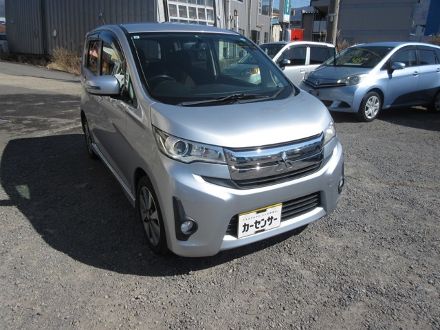 eKカスタム T 4WD