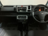 人気のハイゼットトラックが入荷しました!是非この機会に現車をご覧ください!(^^♪
