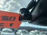 【ドライブレコーダー】時間に合わせた情報をしっかりと録画録音いたします。運転に際してのトラブルや事故などの映像もしっかりと録音録画いたします。