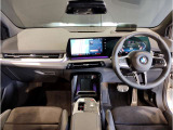 ☆センターパネルを運転席側に僅かに傾けたBMW独特のインパネ☆【駆け抜ける歓び】はここからもスタートしております☆