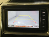 バックガイドモニターで、後方を確認しながら安心して駐車することができます。運転初心者も熟練者も必須の機能ですよ!