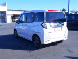 展示されているお車は全台1年間のトヨタロングラン保証が付いて参ります。最長3年間の保証(有料)をお付けすることも可能ですので、どのエリアに住むお客様でも安心して保証をお受けすることができます!