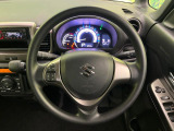 ステアリングも使用感が少なく、きれいな状態となっております♪