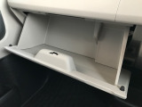 大型のグローブボックスです!
