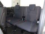 3列目シートも広々としたスペースを確保しています。大人数でのお出かけもバッチリです。