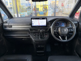 視界の良さと取り回しの良さで、たまに運転する奥様にも安心♪
