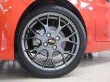 足元はBBS社製アルミホイールです。