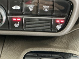 運転席/助手席シートヒーターで寒い日もすぐに温かくなり快適に過ごせます。2段階の温度調整が可能です