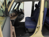 お車を購入される際はご不明な点や不安な点もあるかと思いますが、困ったらお気軽にご相談下さい! 0566-71-1630 までお電話頂ければ当店のスタッフがじっくりお話を聞かせて頂きます!