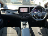 「NISSAN 認定中古車」です。ワイド保証1年付(期間中走行距離無制限)全国の日産サービス工場で保証が受けられます。ご購入後も1ヶ月または1,000km点検が無料で受けられます♪