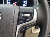 レーンディパーチャーアラートを装備しております!車線または走路からの逸脱の可能性を警告、走路からの逸脱を避けるためのハンドル操作の一部を支援する機能です☆詳しくはスタッフにお尋ねください(^^♪