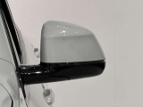 ドアミラーに内蔵されているフラッシャーは視認性も良く安全運転に一役買ってます。