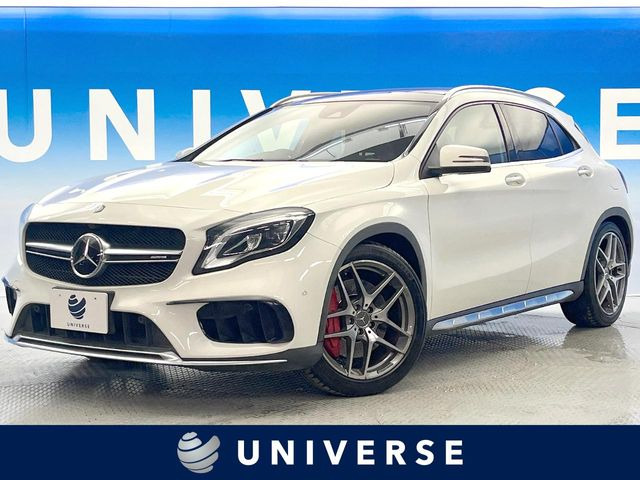 GLAクラスAMG GLA45 4マチック 4WD
