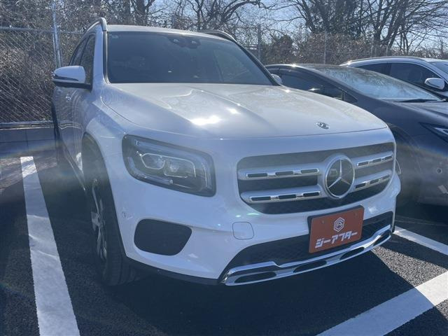 GLB GLB200d 禁煙車 黒ハ-フレザ-シ-ト 純正ナビ