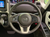 【ステアリングスイッチ】運転中、前方から目線をそらすことなく、オーディオ等の操作が可能な便利機能!安心&快適なドライブを演出してくれます♪