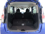 広々としたラゲージスペースを備えています。大きなものや長さのある荷物もしっかりと積み込めます。